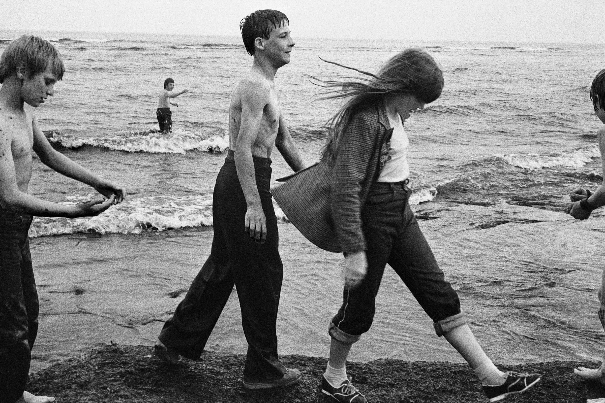 Markéta Luskačová - By The Sea: Photographs from the North East 1976-1980